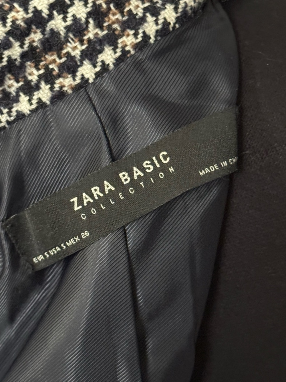 Zara Black and White Plaid Double-Breasted Blazer - Picture 7 of 8
